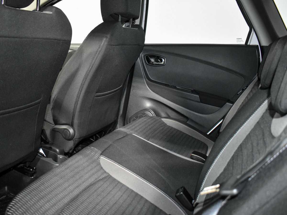 Renault Kaptur с пробегом — 2016 год. Фото: #11