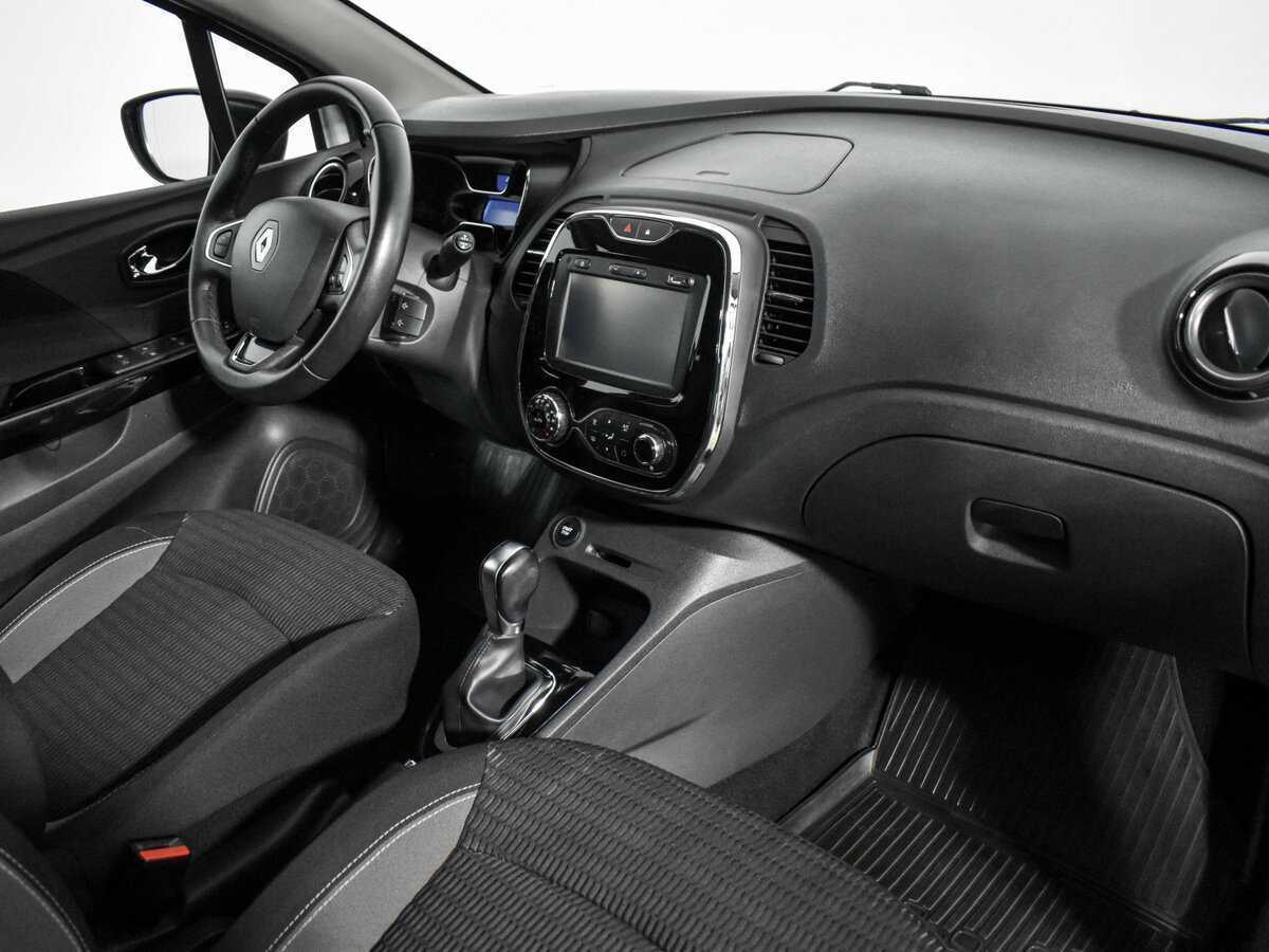 Renault Kaptur с пробегом — 2016 год. Фото: #13