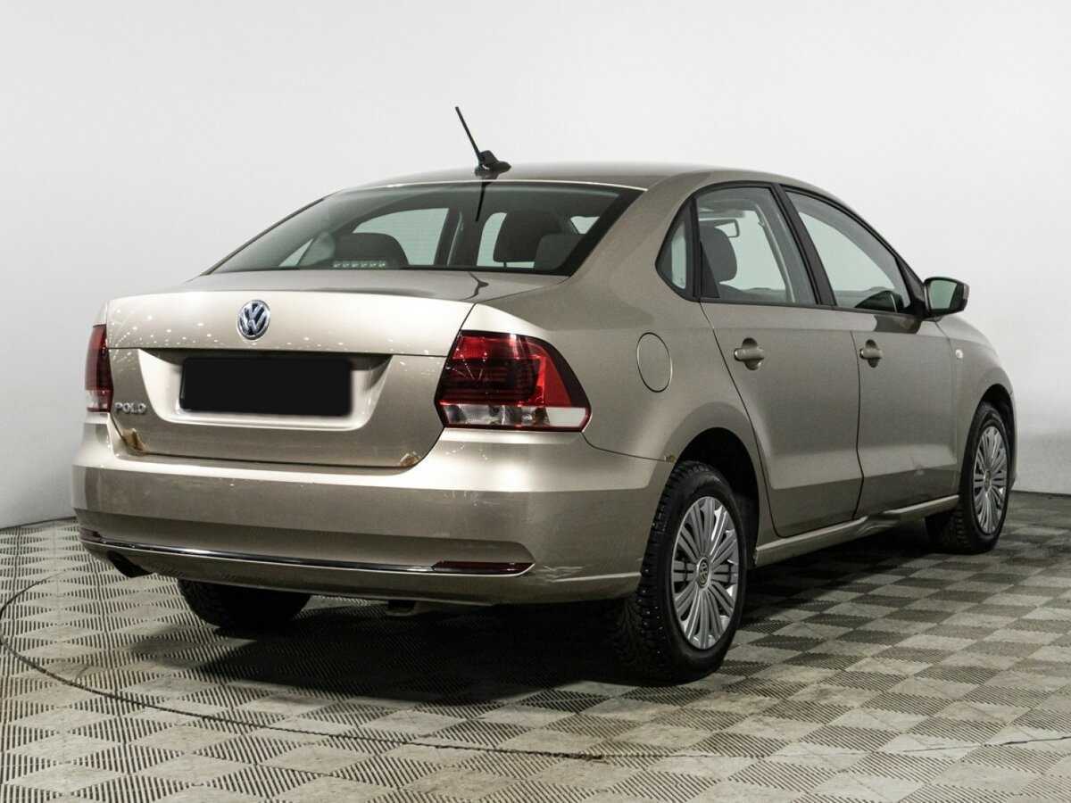 Volkswagen Polo с пробегом — 2017 год. Фото: #4