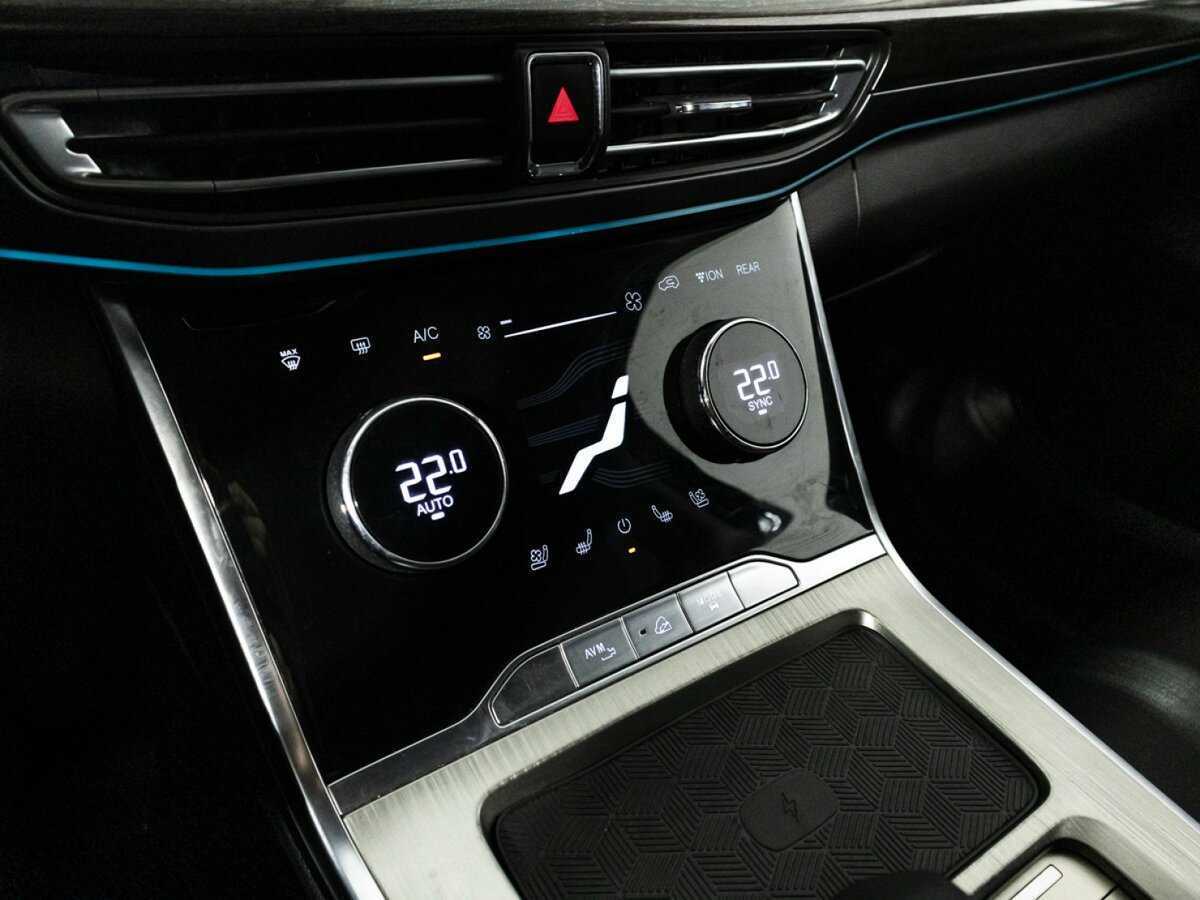 EXEED VX с пробегом — 2021 год. Фото: #16