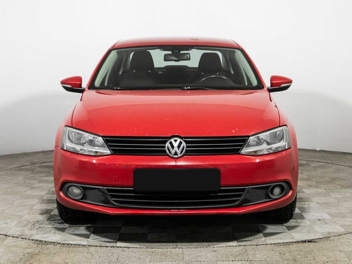 Volkswagen Jetta с пробегом — 2012 год. Фото: #1