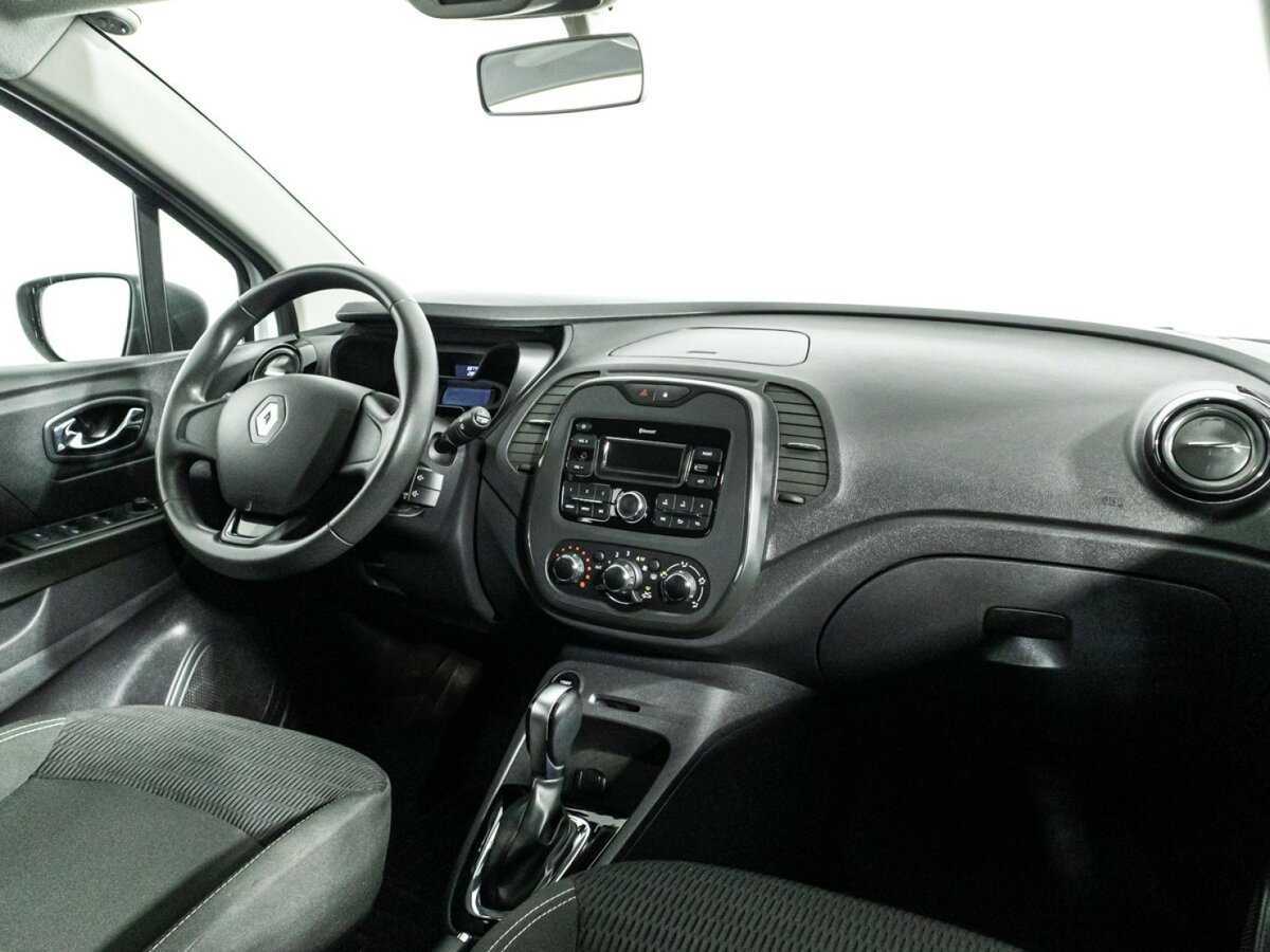 Renault Kaptur с пробегом — 2018 год. Фото: #8