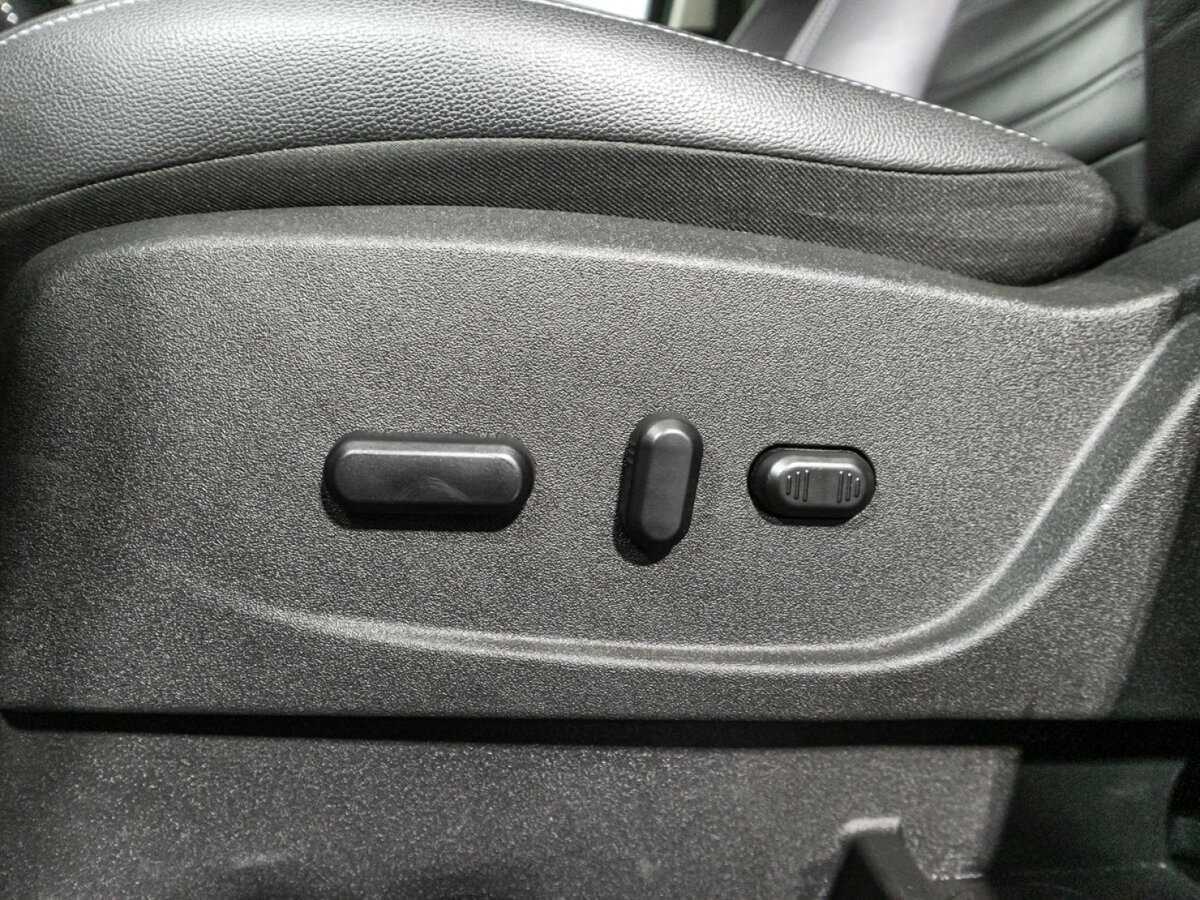 Ford Kuga с пробегом — 2017 год. Фото: #16