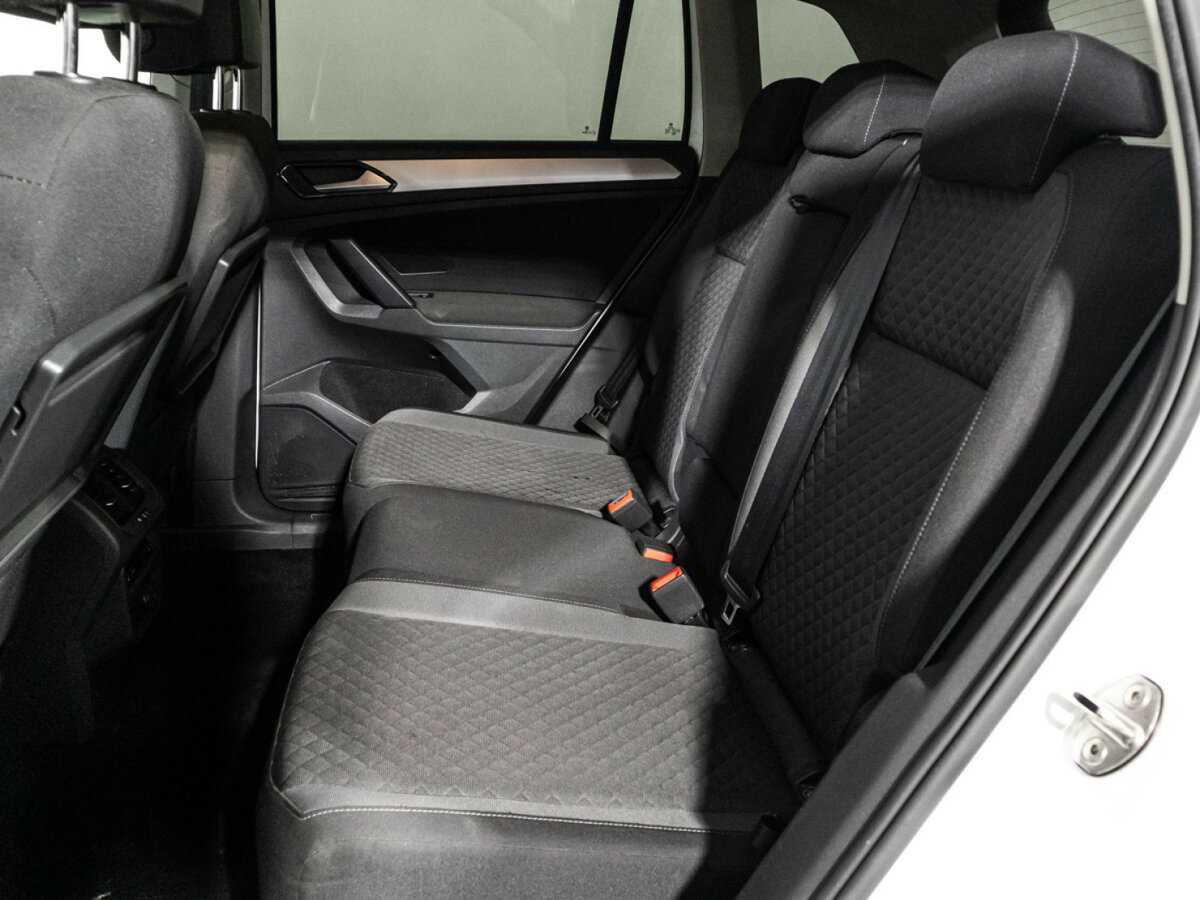 Volkswagen Tiguan с пробегом — 2018 год. Фото: #9