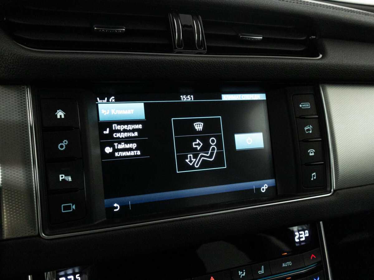 Jaguar XF с пробегом — 2016 год. Фото: #18