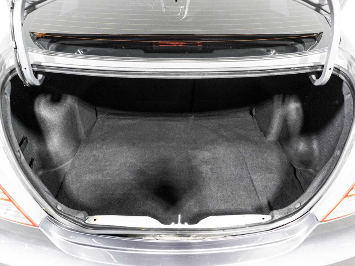 Hyundai Solaris с пробегом — 2013 год. Фото: #13