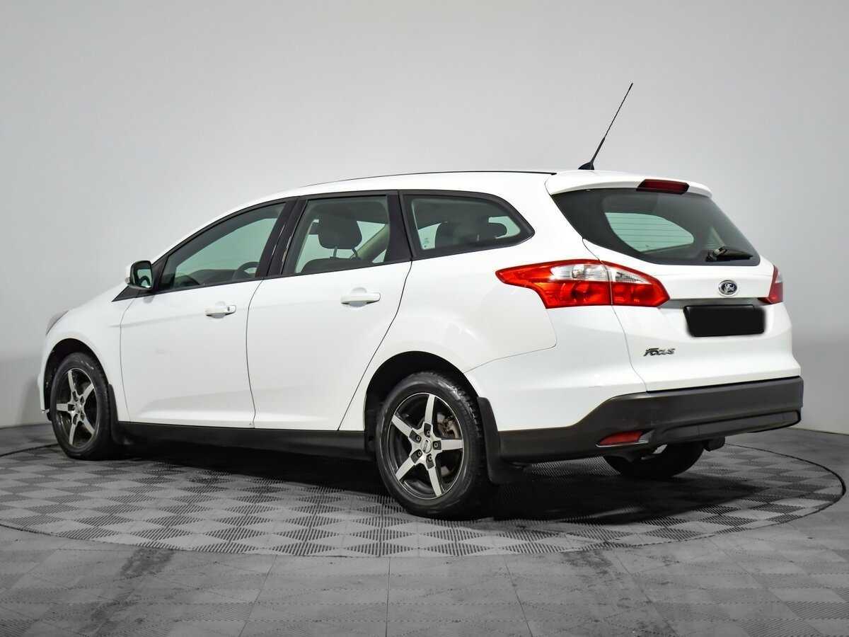Ford Focus с пробегом — 2015 год. Фото: #6