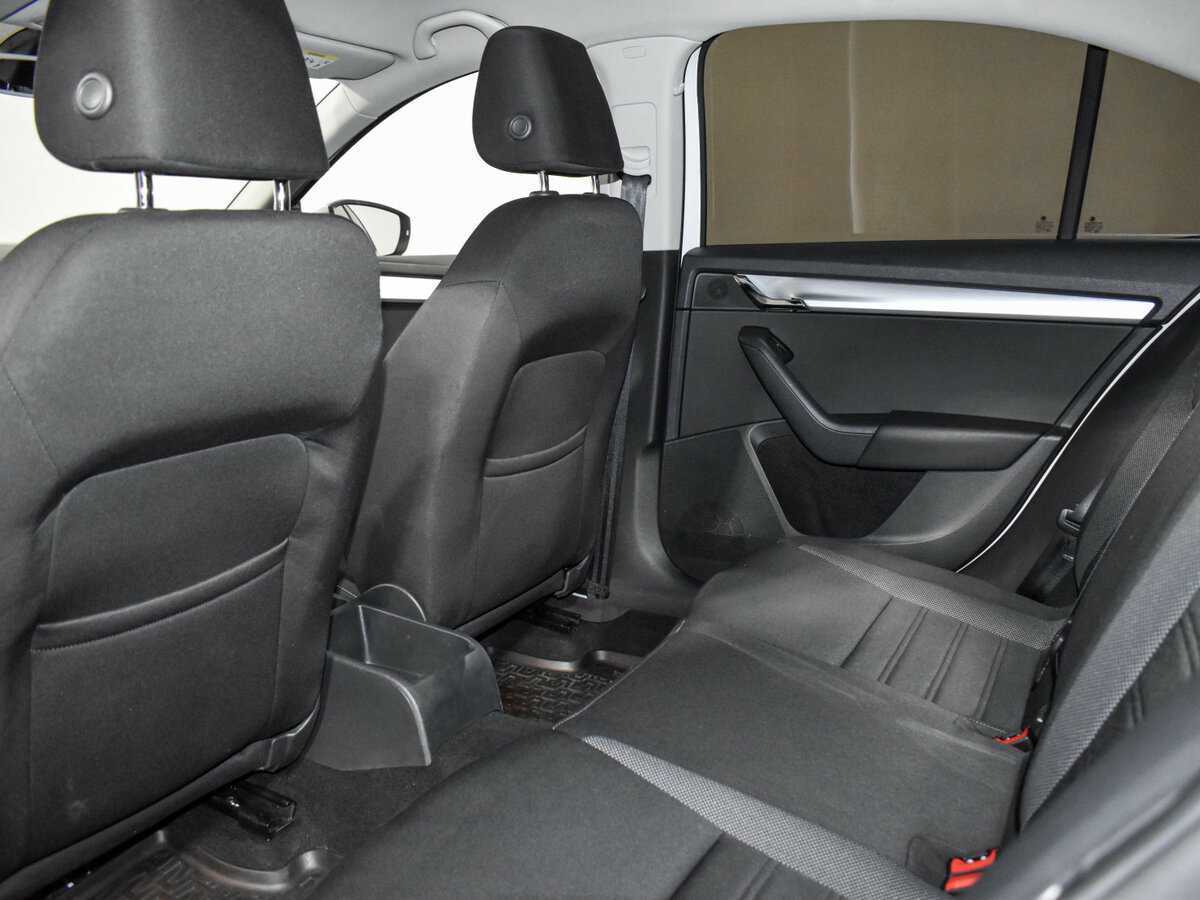 Skoda Octavia с пробегом — 2018 год. Фото: #9