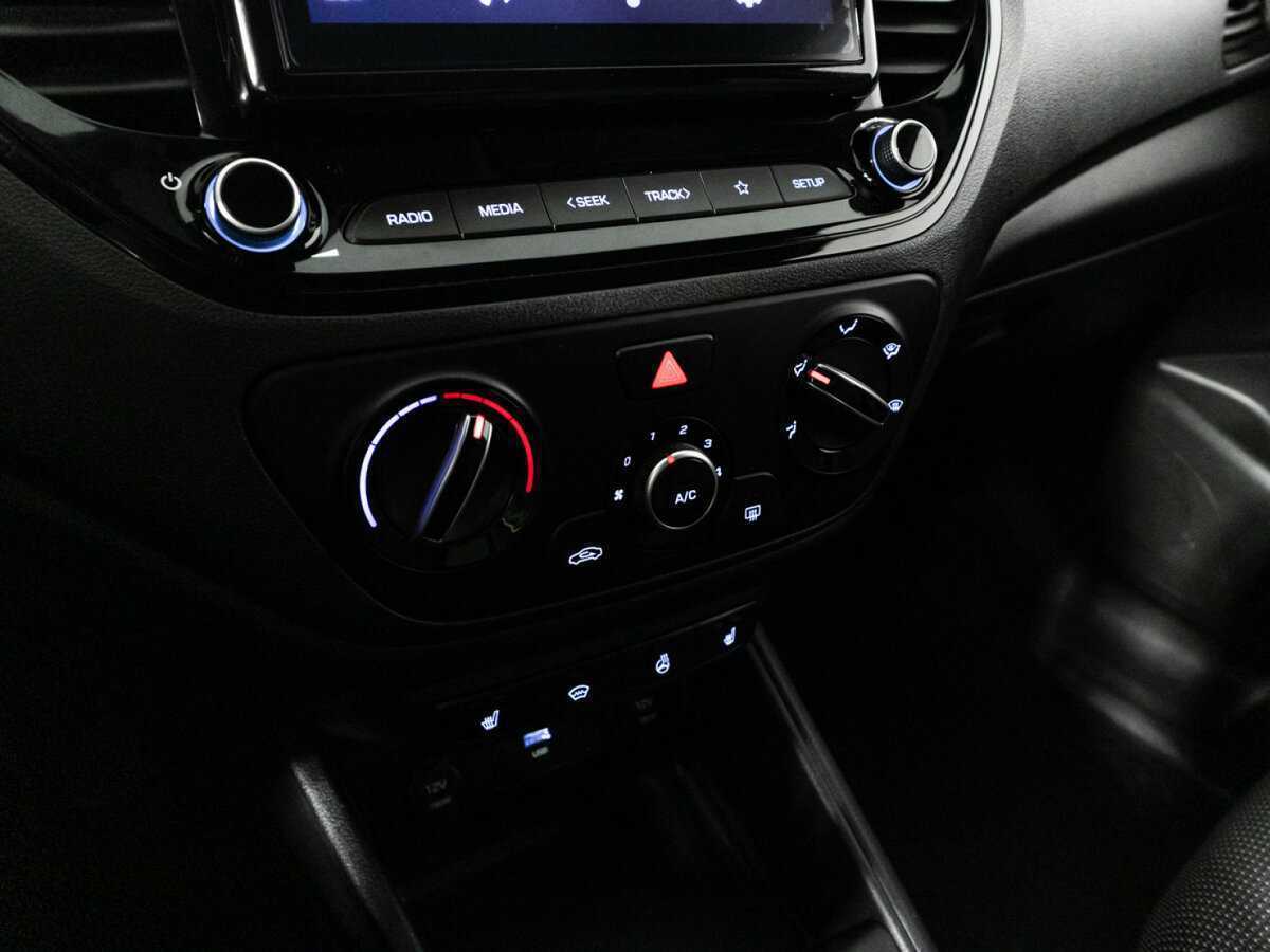 Hyundai Solaris с пробегом — 2022 год. Фото: #15