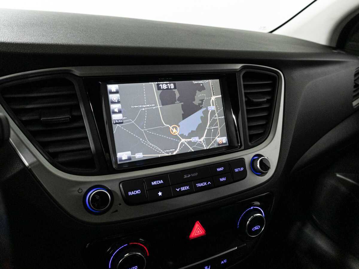 Hyundai Solaris с пробегом — 2017 год. Фото: #15