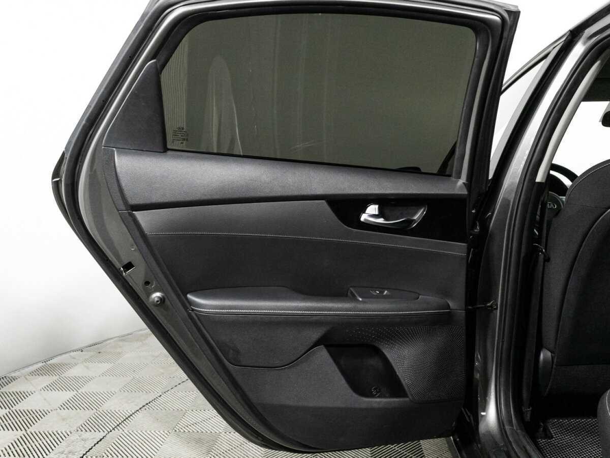 Kia Cerato с пробегом — 2020 год. Фото: #25