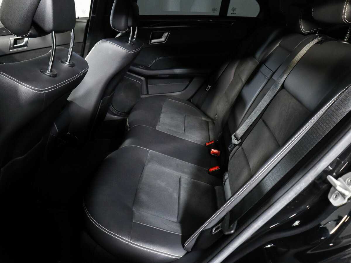 Mercedes-Benz E-Класс с пробегом — 2015 год. Фото: #9