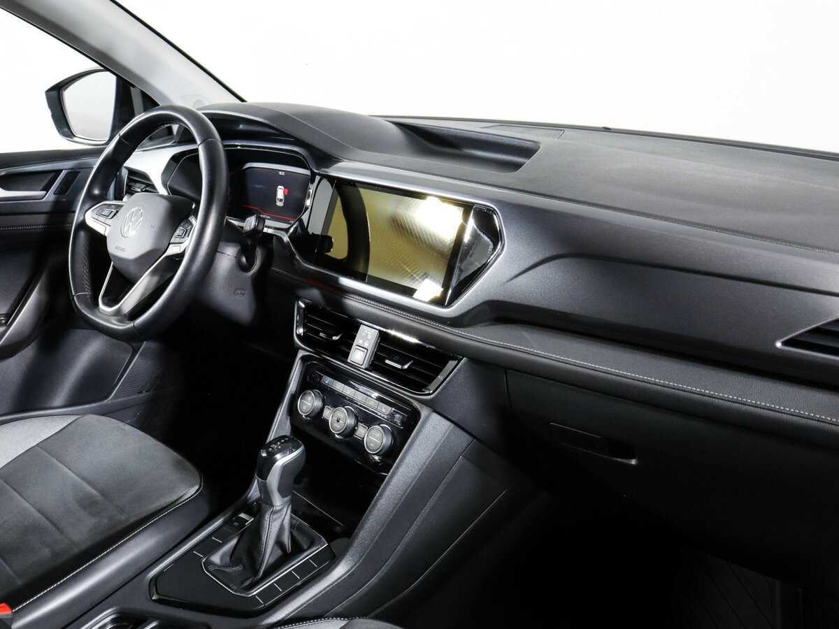 Volkswagen Taos с пробегом — 2021 год. Фото: #5