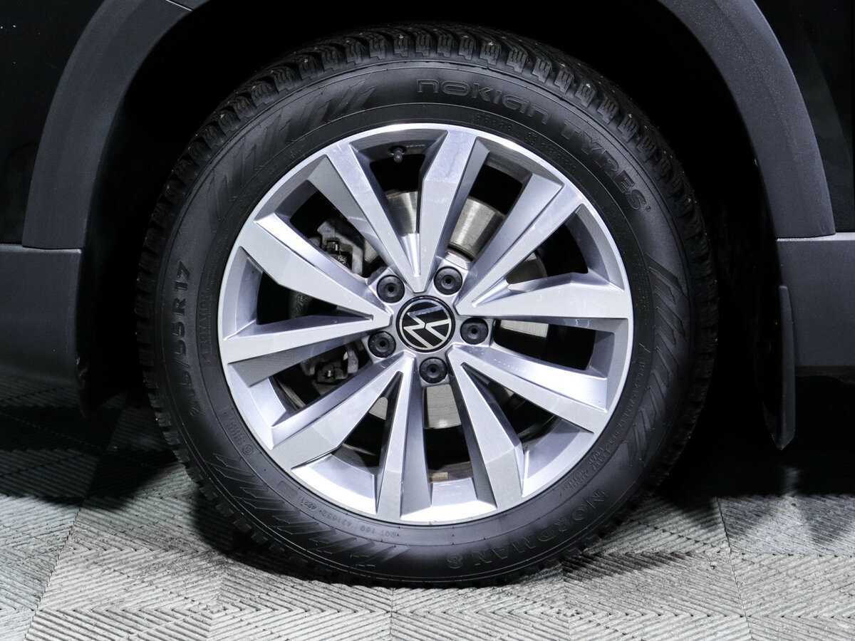 Volkswagen Taos с пробегом — 2021 год. Фото: #11