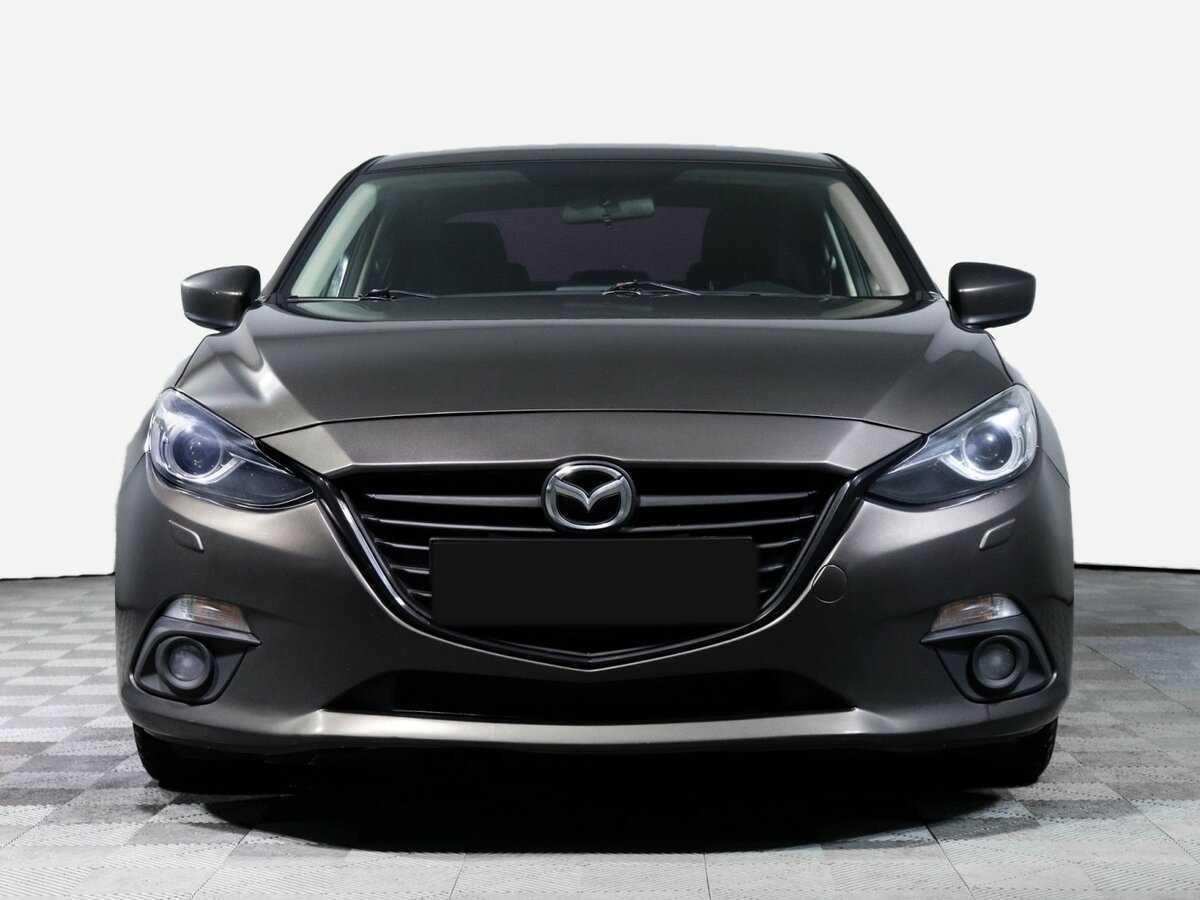 Mazda 3 с пробегом — 2014 год. Фото: #1