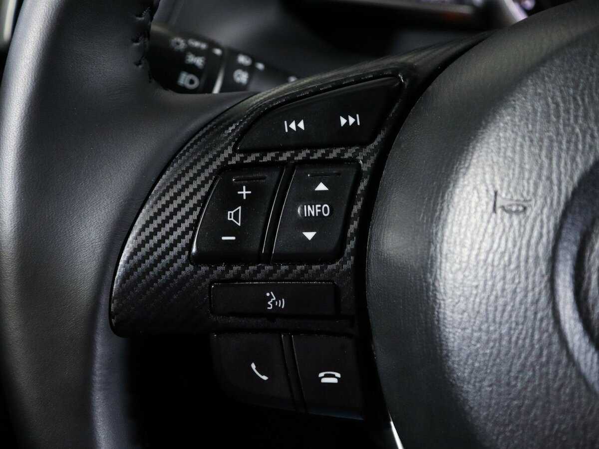 Mazda 3 с пробегом — 2014 год. Фото: #18