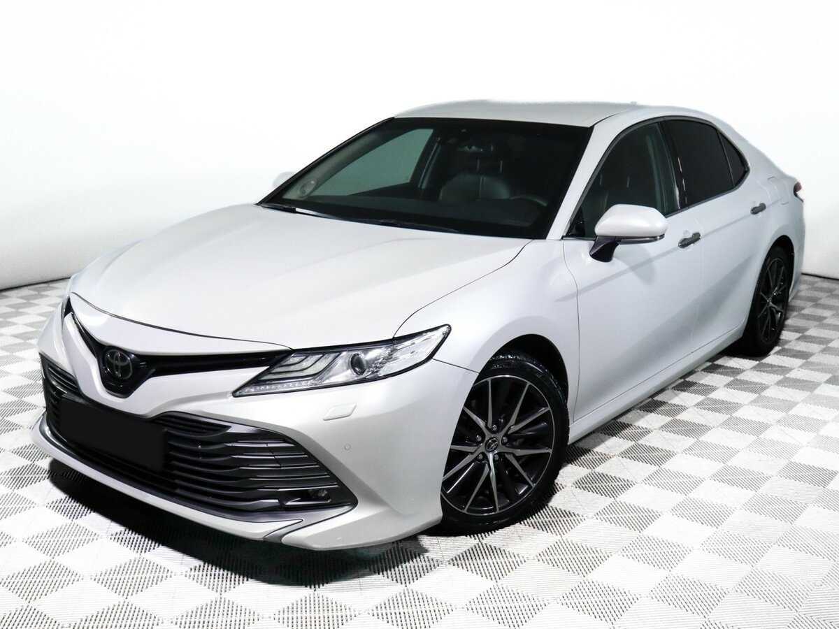 Toyota Camry с пробегом — 2019 год. Фото: #12