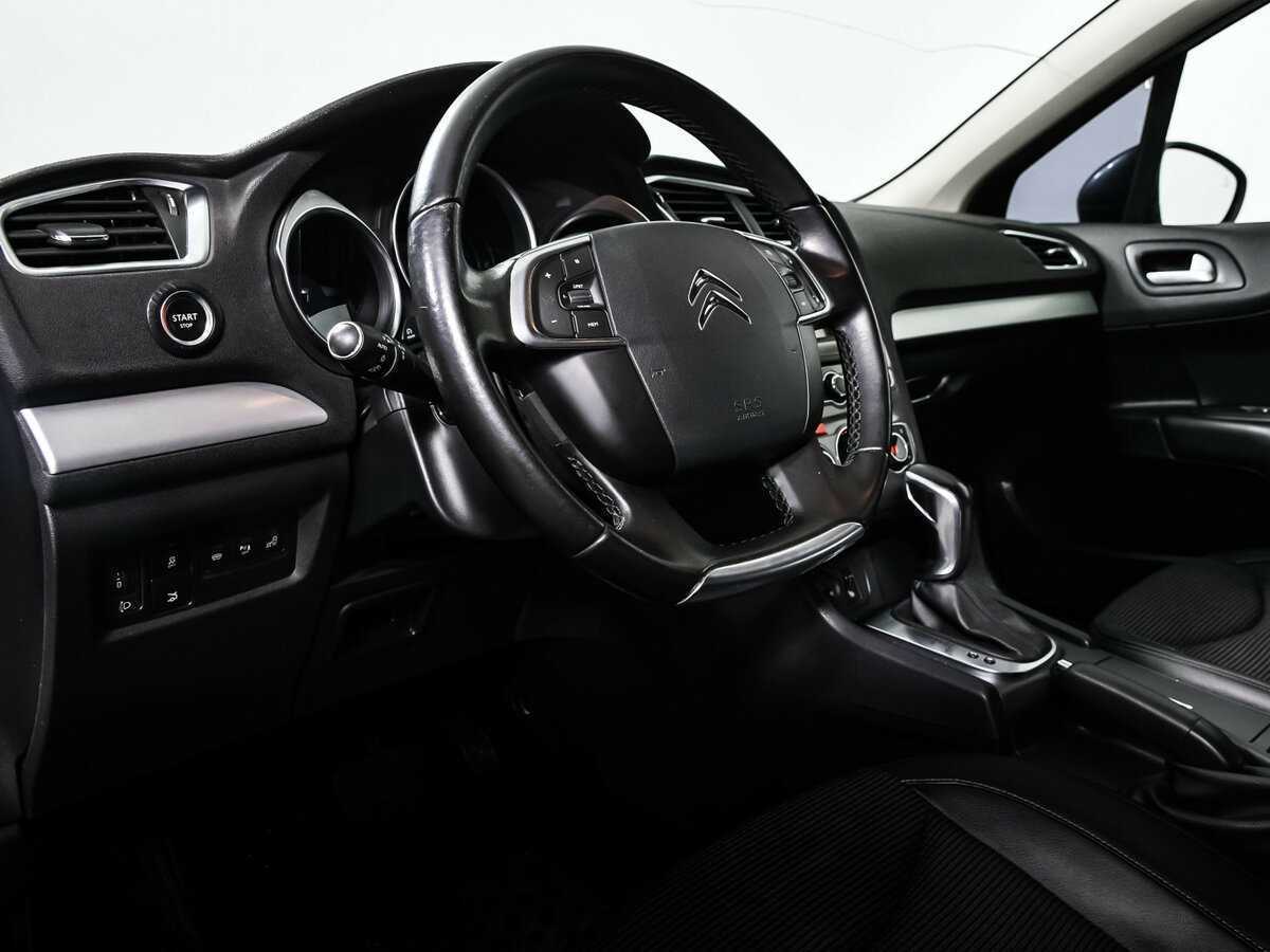 Citroen C4 с пробегом — 2016 год. Фото: #11