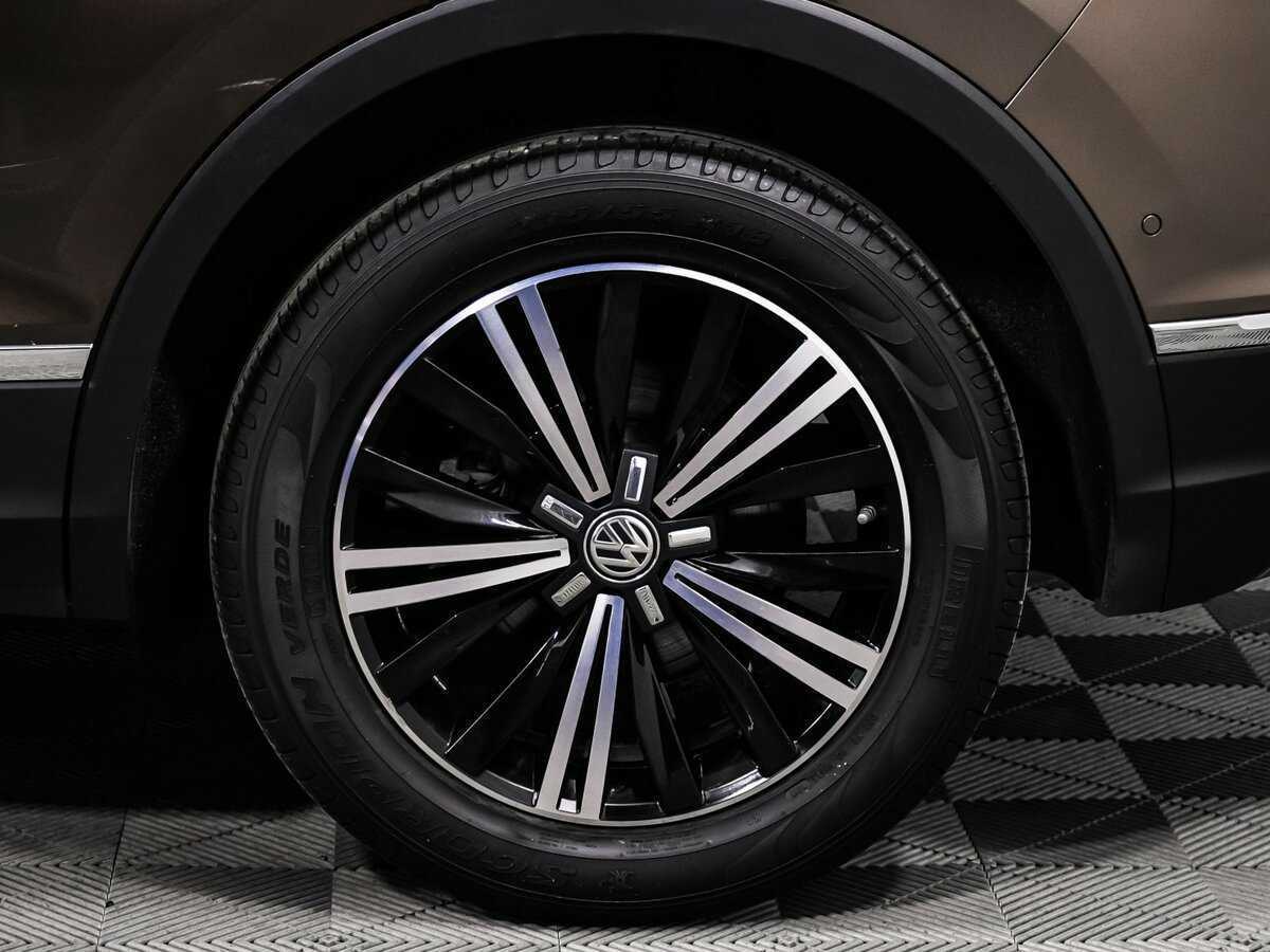Volkswagen Tiguan с пробегом — 2017 год. Фото: #17