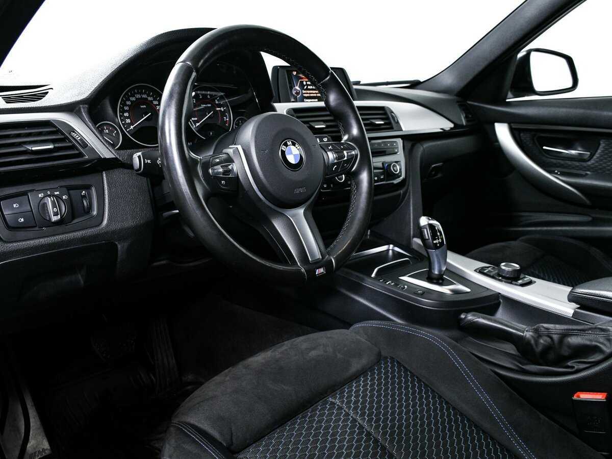 BMW 3 серии с пробегом — 2015 год. Фото: #12