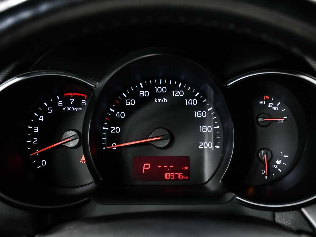 Kia Picanto с пробегом — 2016 год. Фото: #9