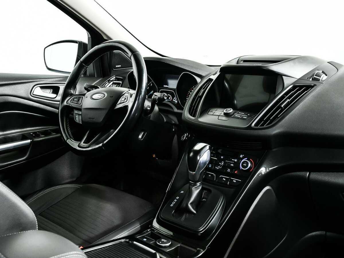 Ford Kuga с пробегом — 2017 год. Фото: #8