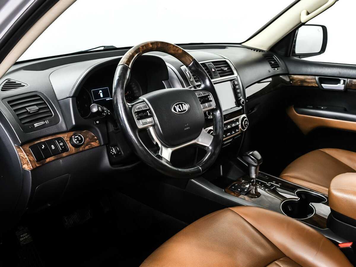 Kia Mohave с пробегом — 2017 год. Фото: #11