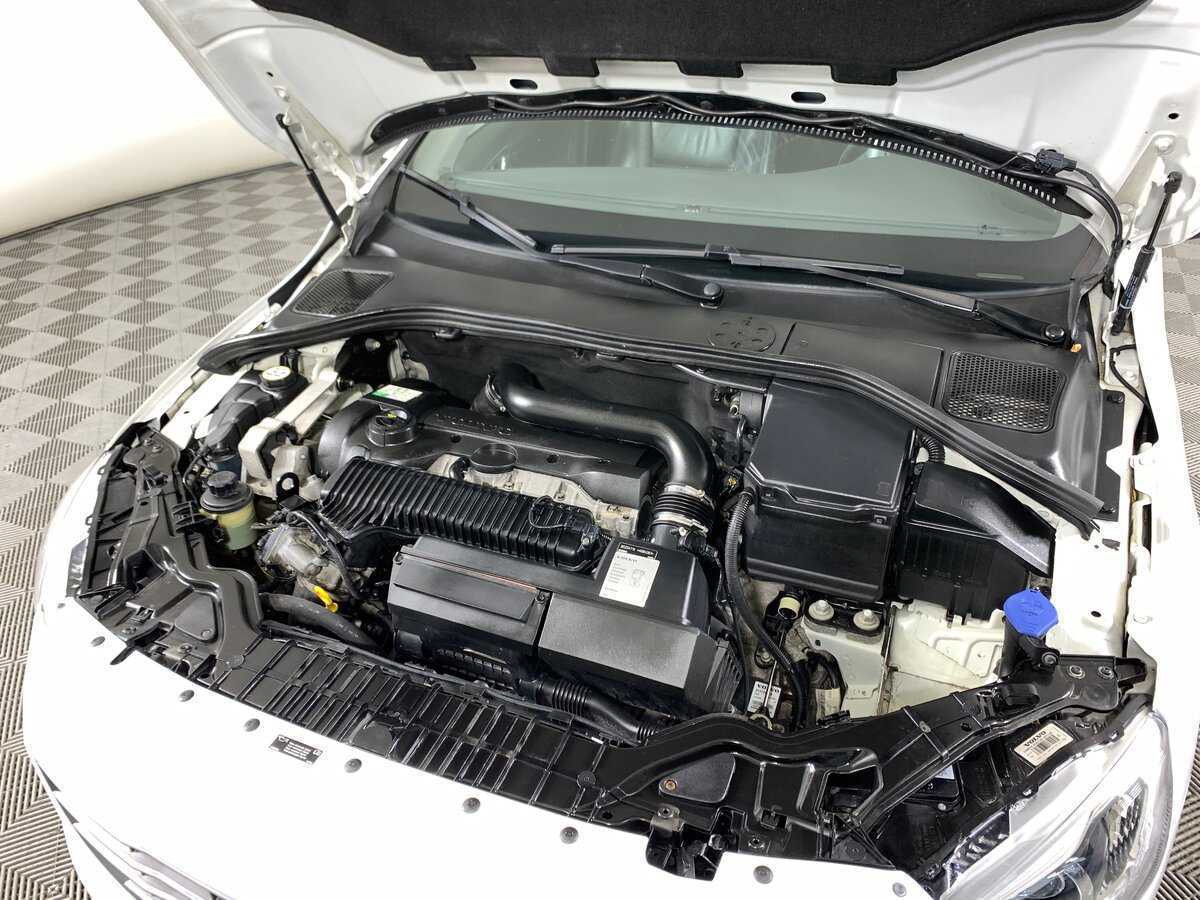 Volvo S60 с пробегом — 2013 год. Фото: #9