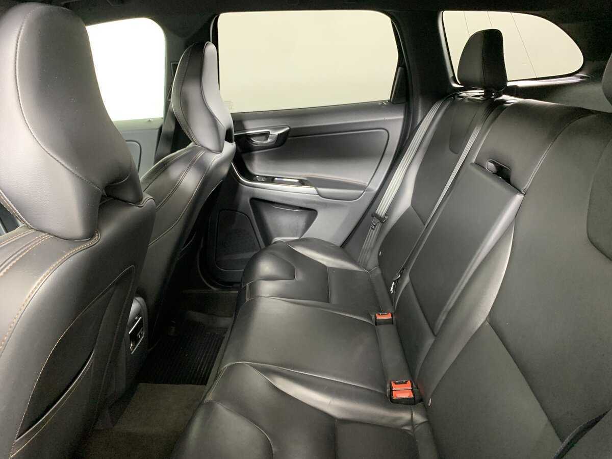 Volvo XC60 с пробегом — 2016 год. Фото: #18