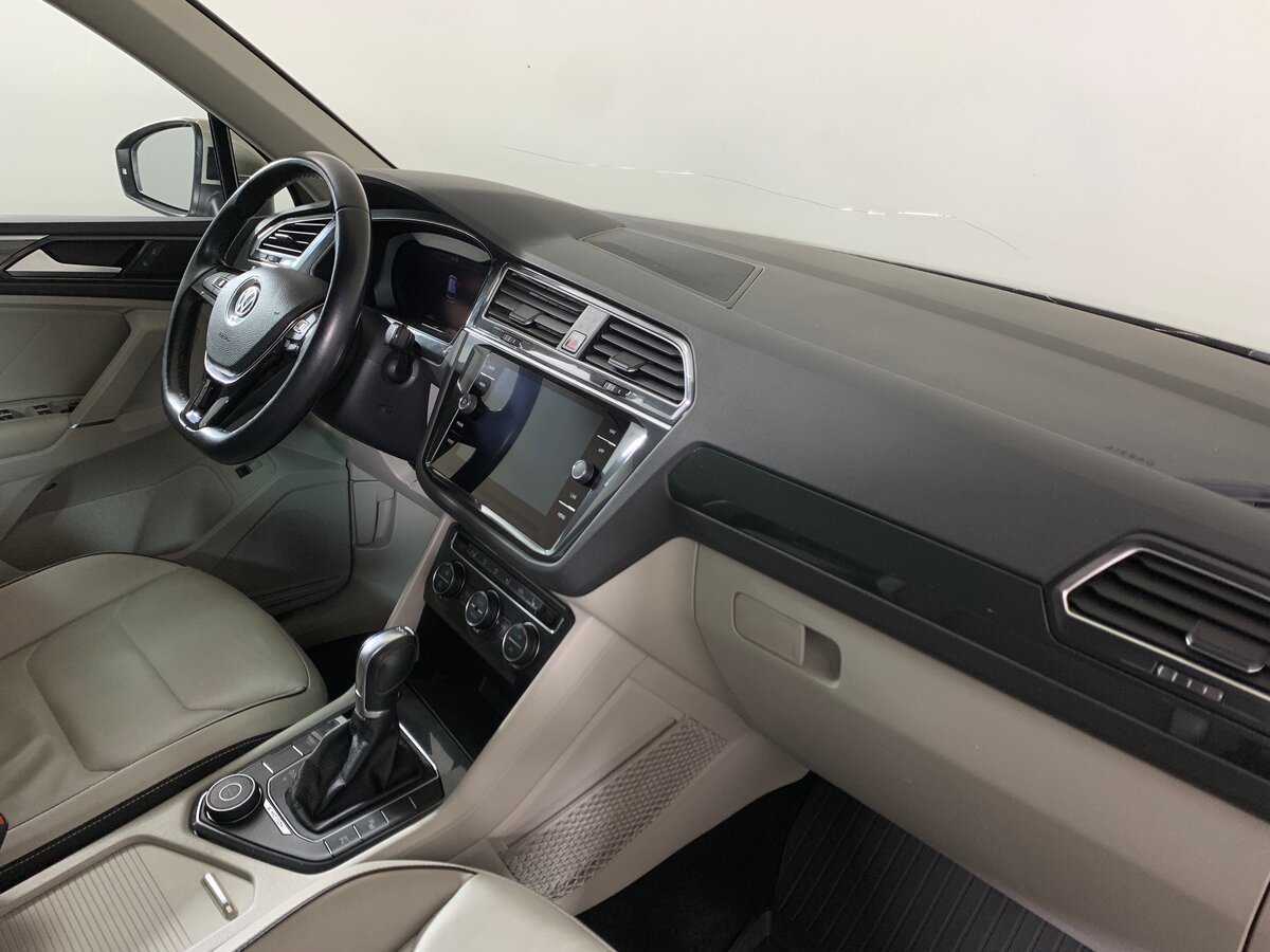 Volkswagen Tiguan с пробегом — 2017 год. Фото: #13