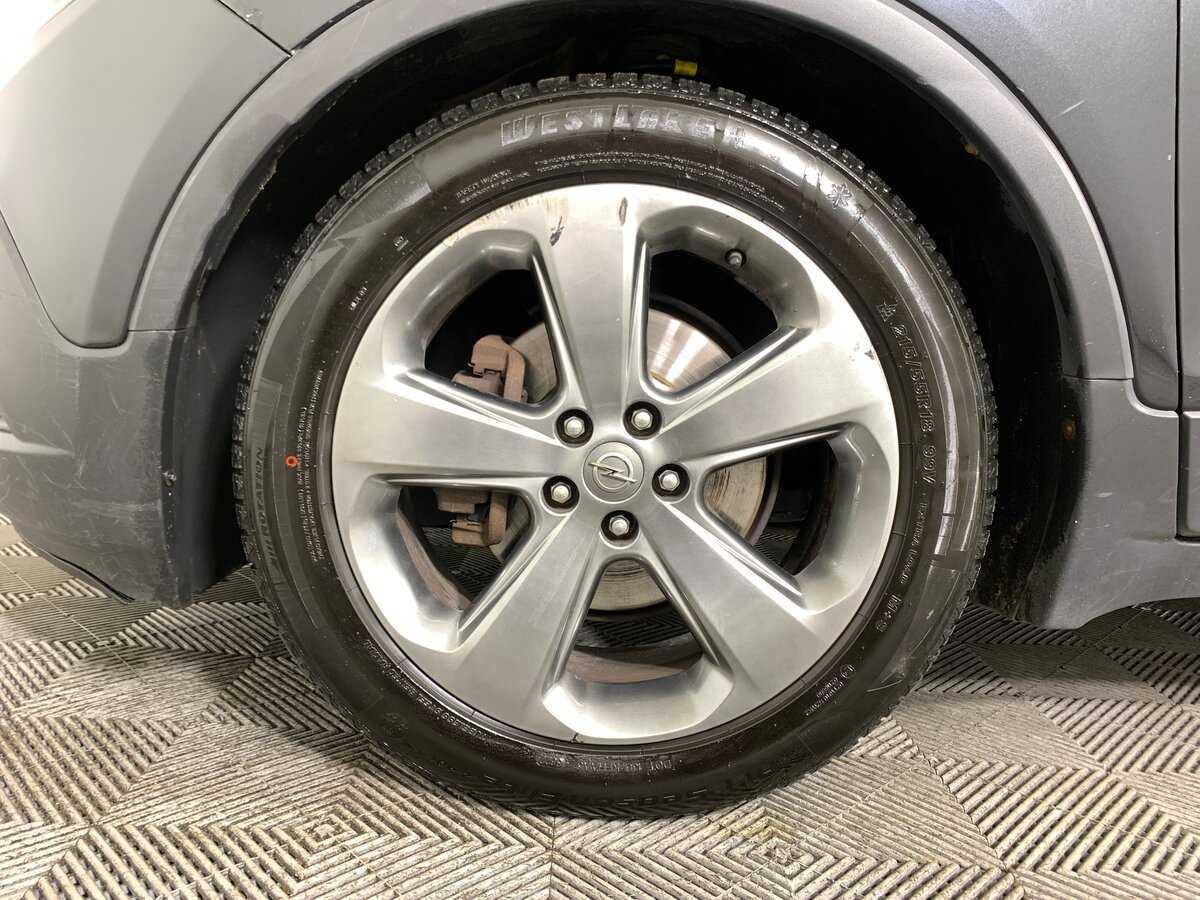 Opel Mokka с пробегом — 2014 год. Фото: #8