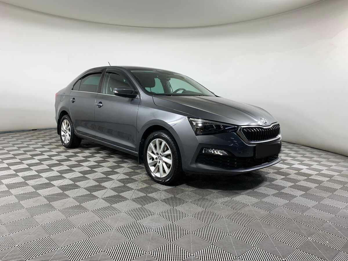 Skoda Rapid с пробегом — 2021 год. Фото: #2