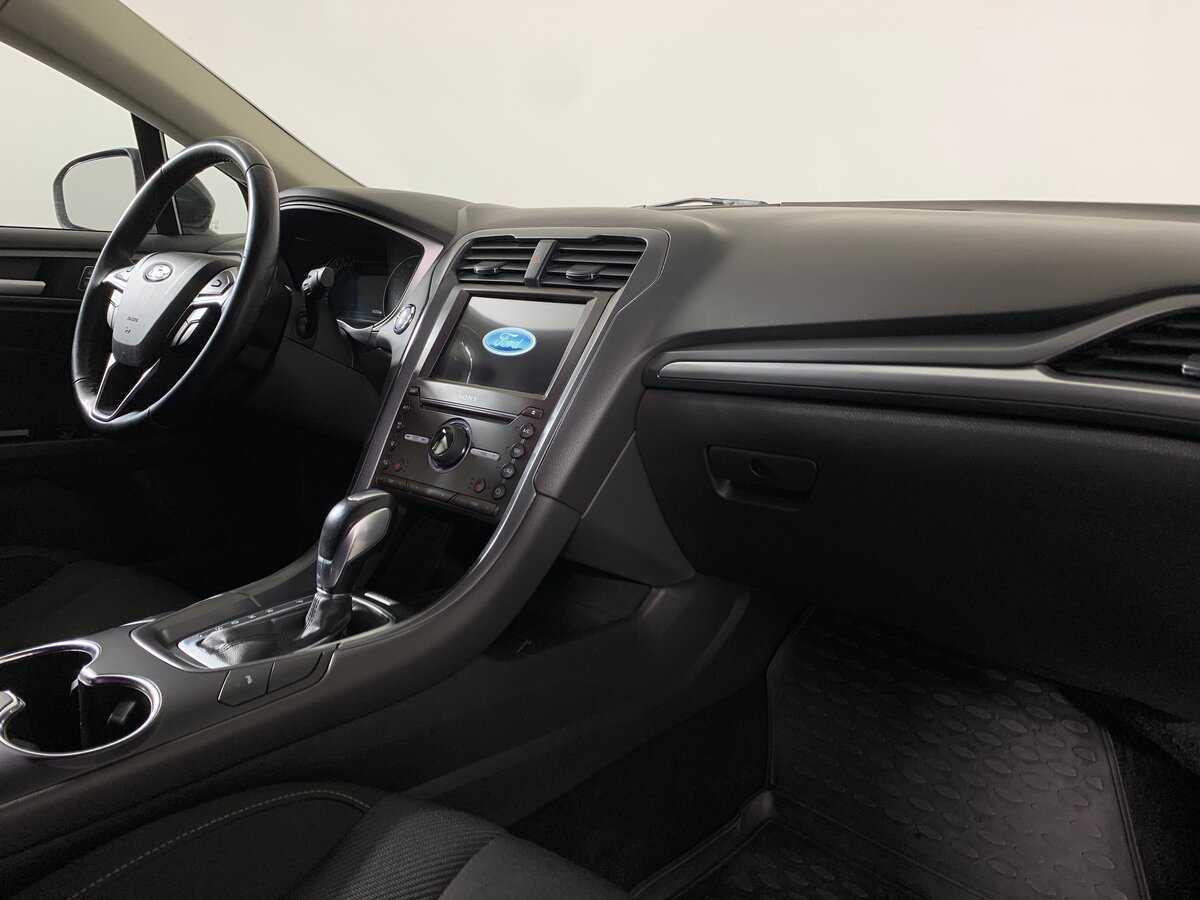 Ford Mondeo с пробегом — 2017 год. Фото: #13