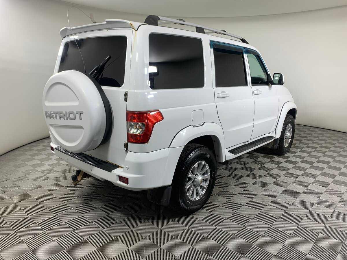 УАЗ Patriot с пробегом — 2017 год. Фото: #4