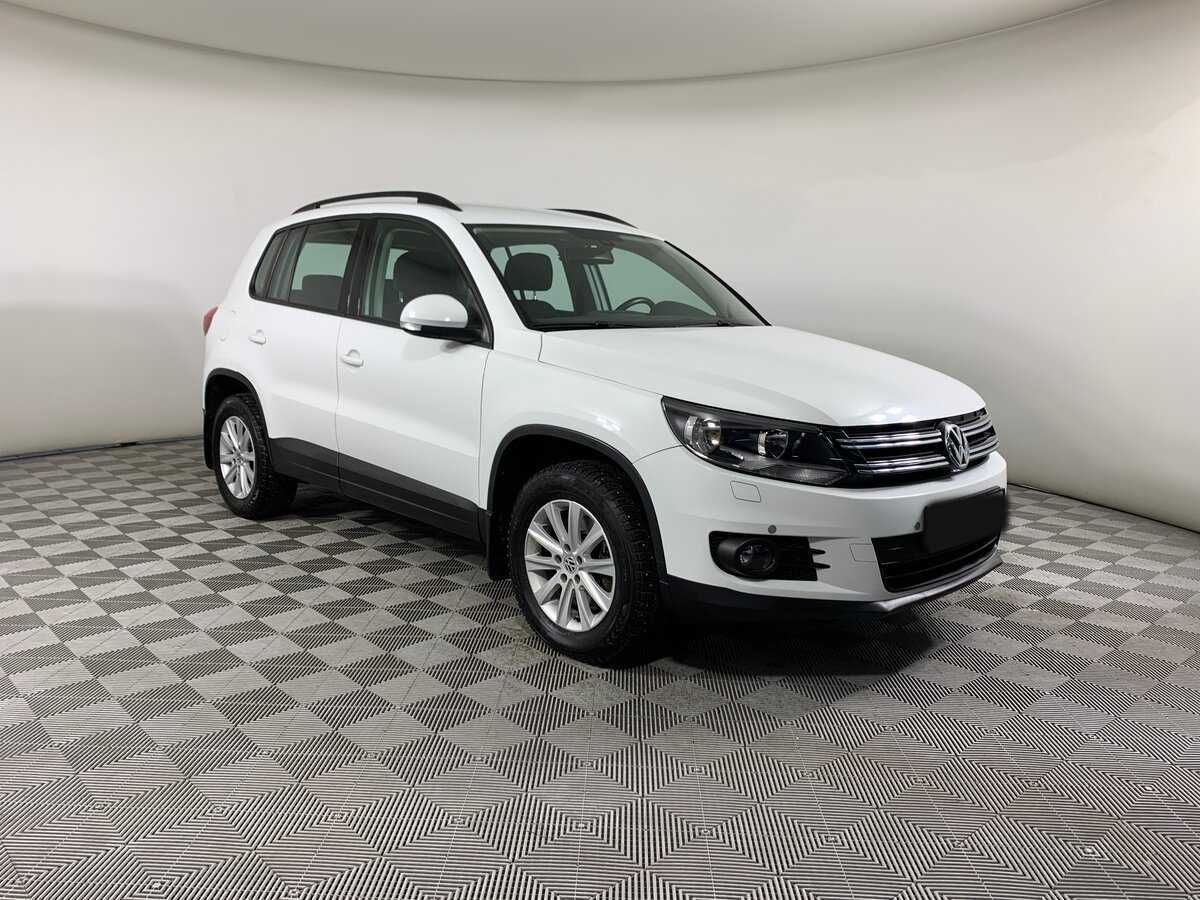 Volkswagen Tiguan с пробегом — 2015 год. Фото: #2