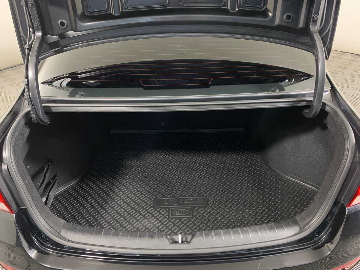 Kia Rio с пробегом — 2017 год. Фото: #19