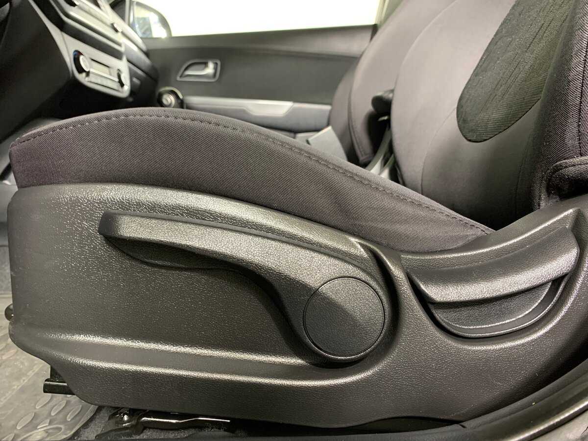 Kia Rio с пробегом — 2015 год. Фото: #16