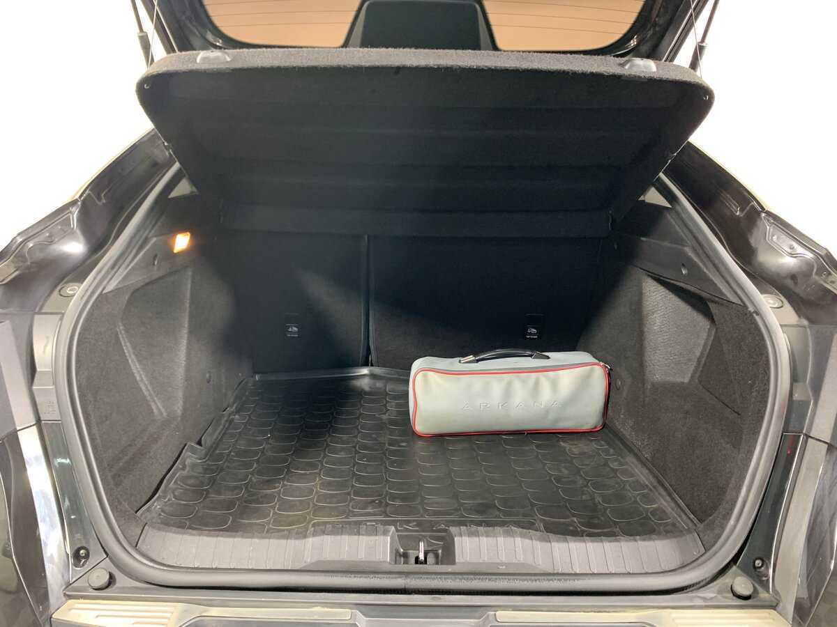 Renault Arkana с пробегом — 2019 год. Фото: #19