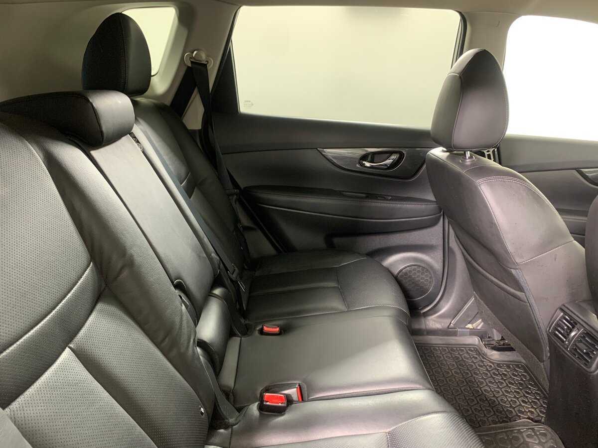 Nissan X-Trail с пробегом — 2016 год. Фото: #17