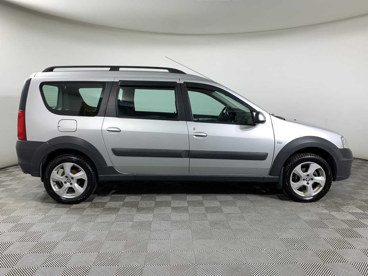 Lada (ВАЗ) Largus с пробегом — 2019 год. Фото: #3