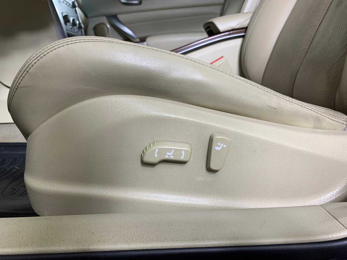 Nissan Teana с пробегом — 2012 год. Фото: #16