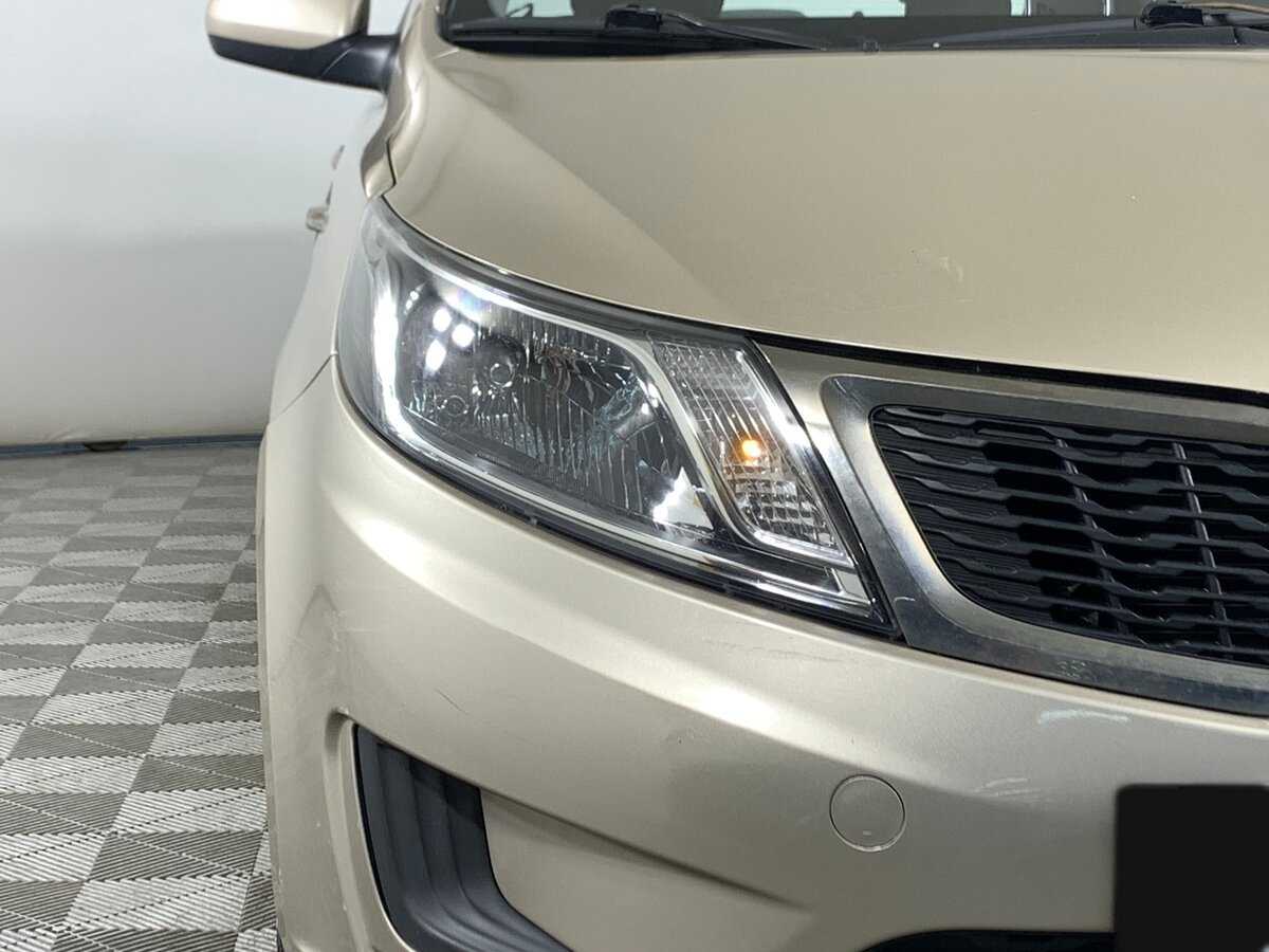 Kia Rio с пробегом — 2012 год. Фото: #9
