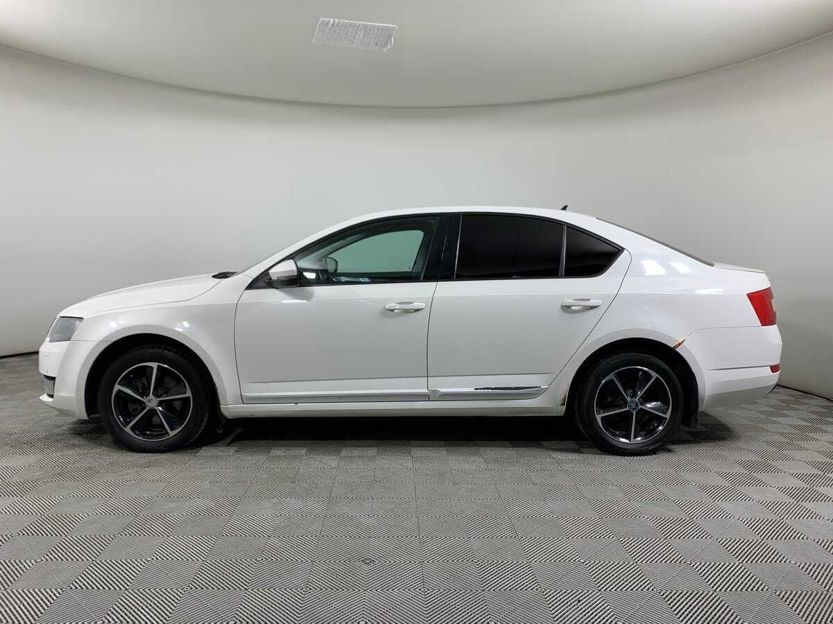 Skoda Octavia с пробегом — 2015 год. Фото: #7