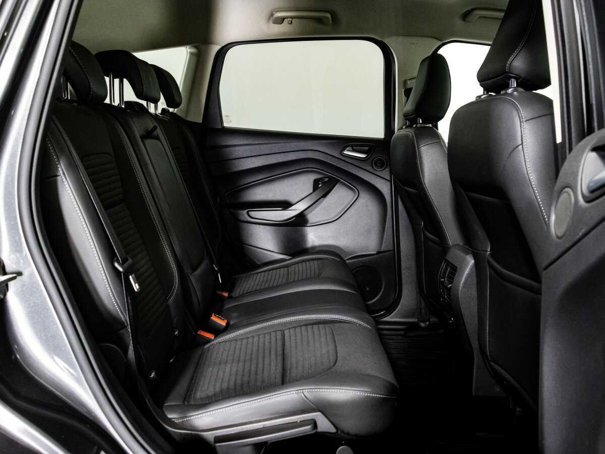 Ford Kuga с пробегом — 2017 год. Фото: #14