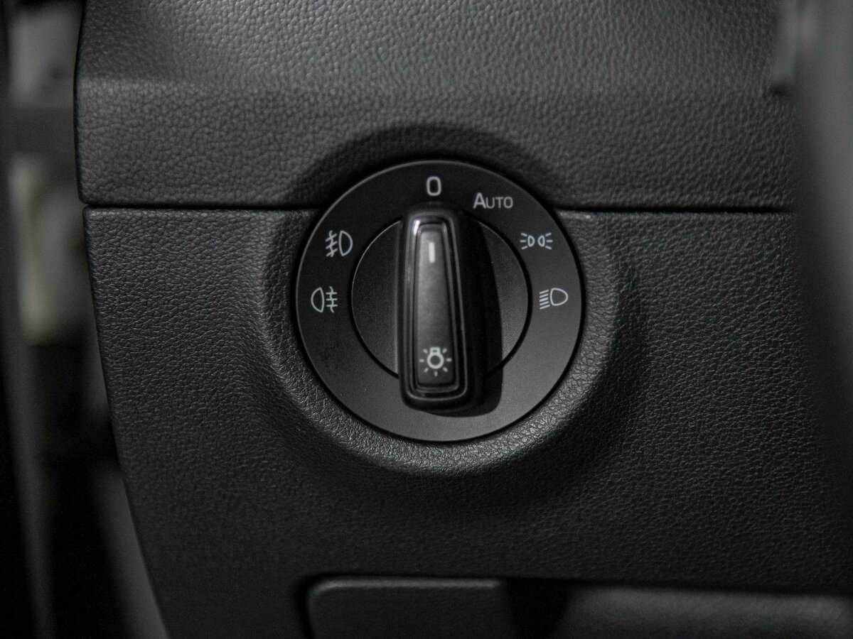 Skoda Octavia с пробегом — 2016 год. Фото: #11