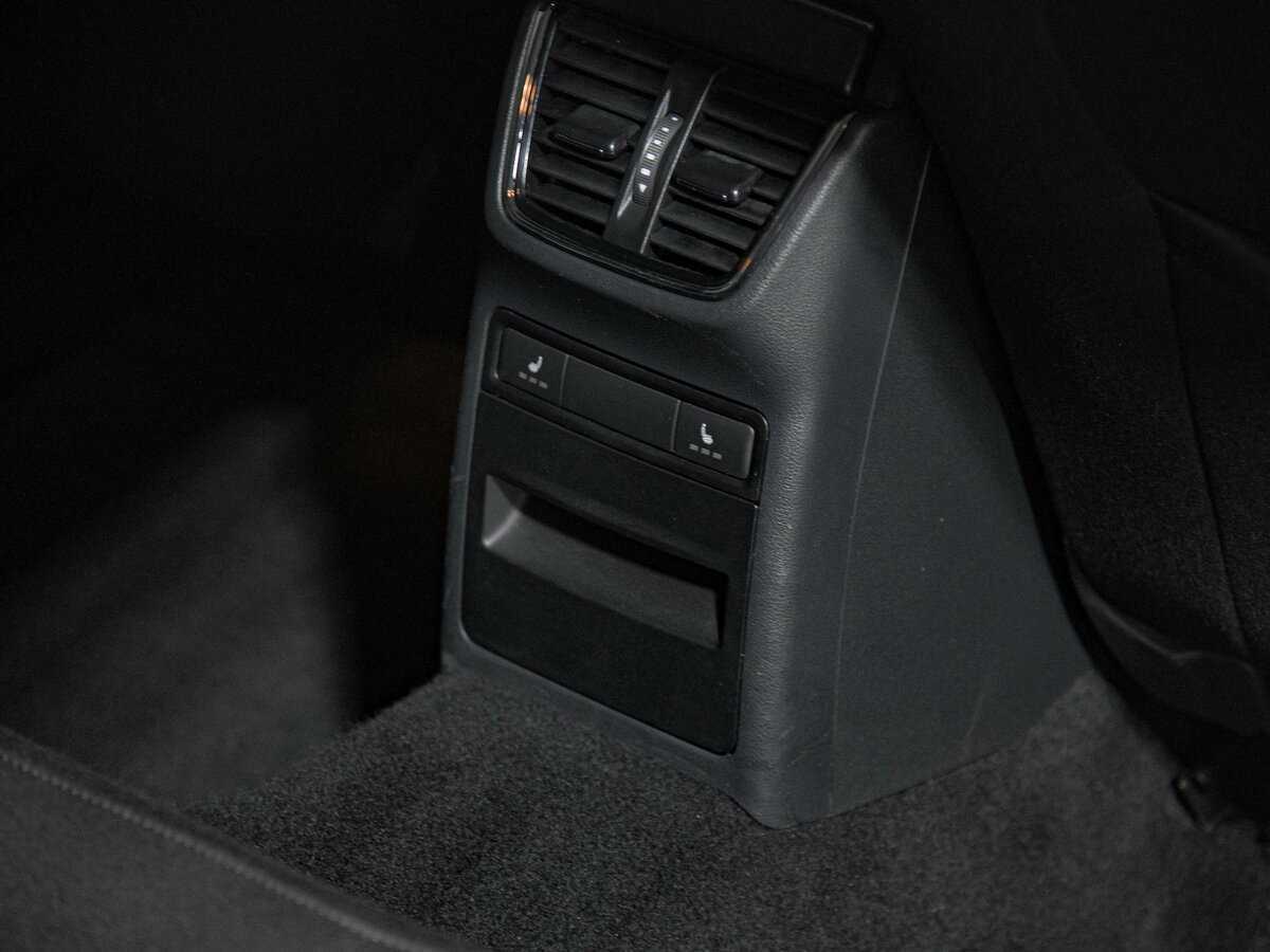 Skoda Octavia с пробегом — 2016 год. Фото: #13