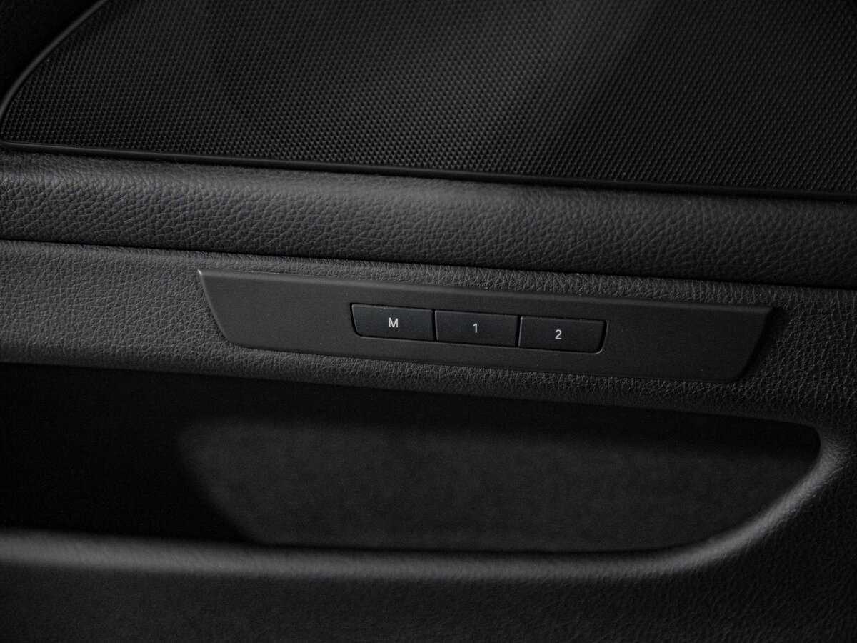 BMW 5 серии с пробегом — 2014 год. Фото: #14