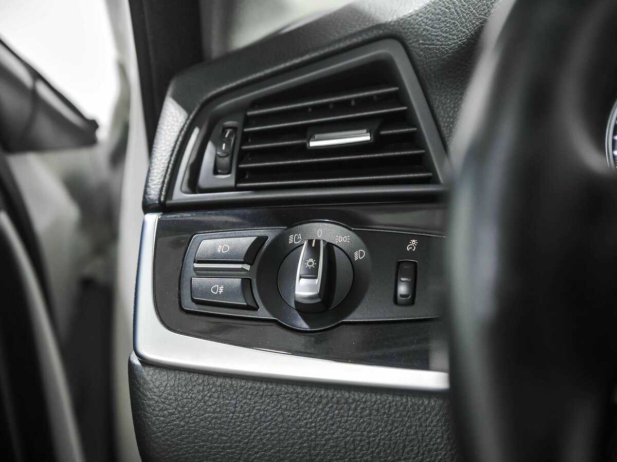 BMW 5 серии с пробегом — 2013 год. Фото: #12