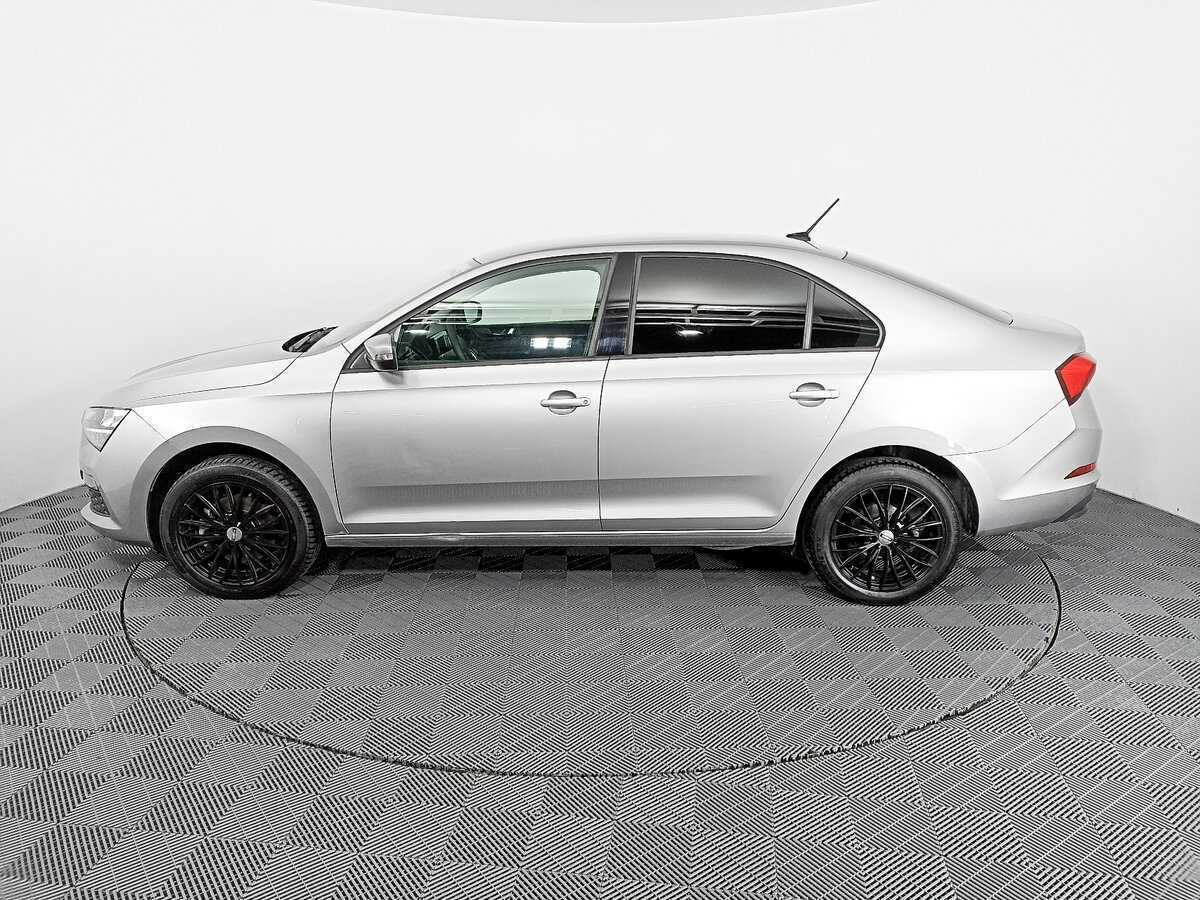Skoda Rapid с пробегом — 2021 год. Фото: #7