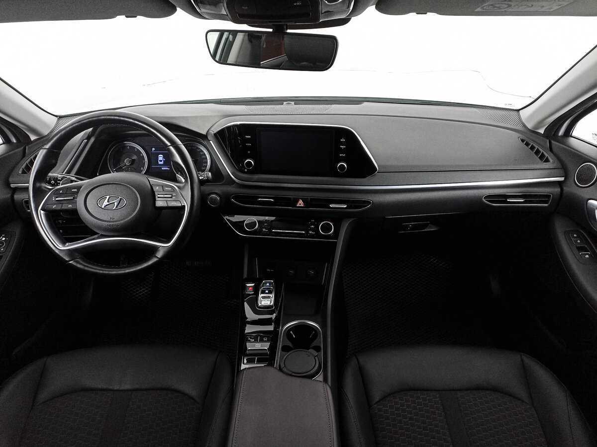 Hyundai Sonata с пробегом — 2020 год. Фото: #13